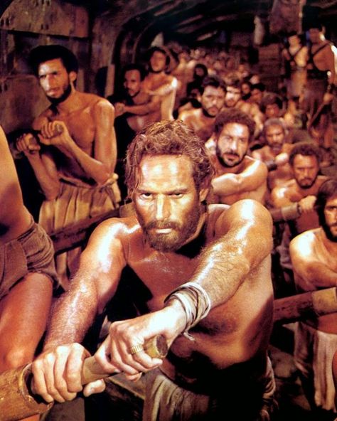 Charlton Heston en Ben Hur The 10 Commandments Movie, Ben Hur Movie, Charleton Heston, Ben Hur 1959, William Wyler, Prime Movies, Ben Hur, Charlton Heston, Epic Movie