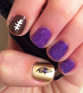 Baltimore Ravens Nails - Week 15 - Fuzzy Purple Ravens Nails, Baltimore Ravens Nails, Super Bowl Nails, Nfl Nails, Football Nail Art, Sports Nails, Football Nails, Perfume Versace, Nail Dip