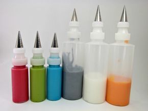 2 Icing Bottles بيتي فور, Decorate Cookies, Icing Frosting, Icing Tips, Royal Icing Recipe, Cookie Tutorials, Decorator Icing, Fancy Cookies, Creative Cookies