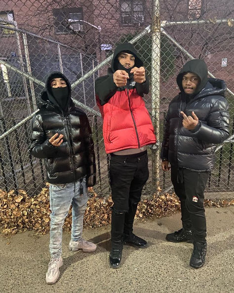 Gangster Outfit, Winter Drip, Nyc Drill, Bronx Rappers, Y2k Photos, Drip Outfit Men, Gangsta Style, Street Fashion Men Streetwear, Nike Elite