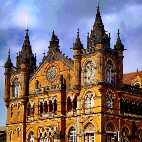 Chhatrapati Shivaji Maharaj Terminus Mumbai, Chhatrapati Shivaji Terminus, Chatrapati Shivaji, Chhatrapati Shivaji Maharaj, Victorian Gothic Style, Mumbai City, Shivaji Maharaj, Train Stations, Dinner Cruise