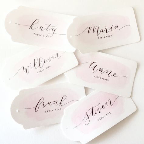 Watercolour Lettering, Place Card Calligraphy, Calligraphy Wedding Invitations, Place Card Table Wedding, Pearl Party, Wedding Place Names, Number Tags, Watercolor Lettering, Calligraphy Wedding