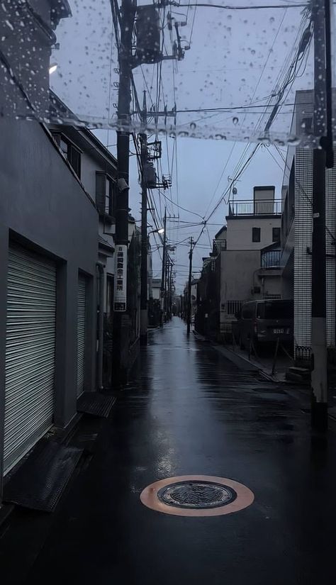 Rainy Wallpaper, Old Abandoned Buildings, Rainy Day Aesthetic, Japan Street, Tablet Wallpaper, Japan Aesthetic, Aesthetic Japan, Japanese Aesthetic, Cinematic Photography