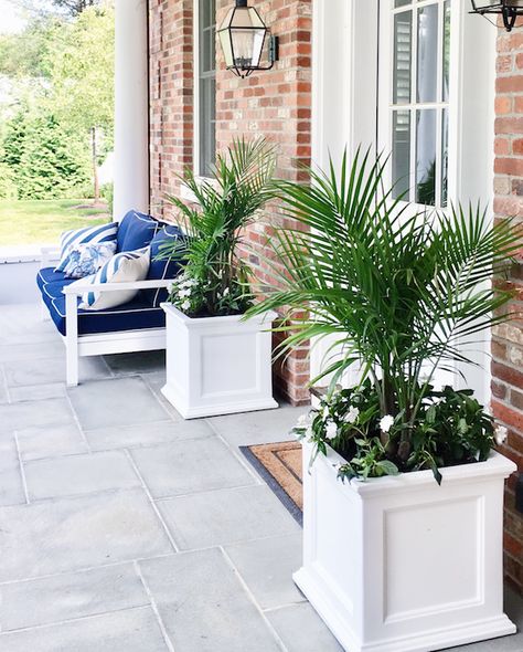 15 Beautiful Container Garden Ideas - The Zhush Front Porch Planter, Porch Planter Ideas, Porch Planter, Front Door Planters, Front Porch Planters, Resin Square, Winter Planter, Porch Planters, Summer Porch