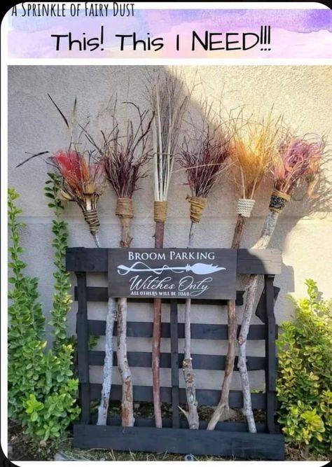 Diy Metaphysical Decor, Diy Witch Outdoor Decor, Witchy Yard Decor, Witch’s Garden Ideas, Woodsy Halloween Decor, Diy Witchy Decor Halloween Outdoor, Diy Witch For Yard, Witch House Outdoor Decor, Witchy Front Porch Ideas