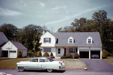 American Suburbs 50s, 80s American House, 1970s Suburbia, 1960s Suburbia, 1950s Suburbia Aesthetic, 50s Suburbia, 50s Suburbia Aesthetic, American House Aesthetic, 1950s Suburbia