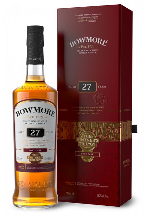 Bowmore Whisky, Islay Whisky, Raspberry Coulis, Whisky Drinks, Instagram Cartoon, Wine Photography, Brand Ideas, Whiskey Drinks, Alcohol Bottles