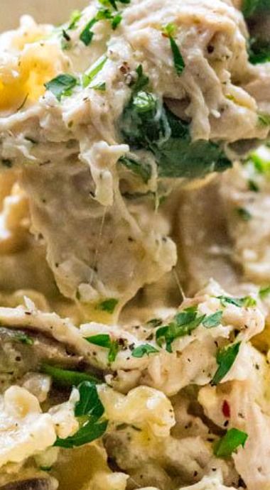 Pioneer Woman Pesto Chicken Lasagna Skillet, White Chicken Skillet Lasagna Recipe, Pesto Chicken Lasagna Skillet, White Chicken Skillet Lasagna 12 Tomatoes, White Chicken Skillet Lasagna, Lasagna Skillet, White Sauce Lasagna, Chicken Lasagne, Skillet Lasagna Recipe