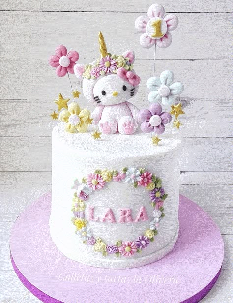 Hello Kitty Cake Design Images (Hello Kitty Birthday Cake Ideas) Kitty Cake Design, Hello Kitty Torte, Hello Kitty Cake Design, Hello Kitty Fondant, Tort Hello Kitty, Bolo Da Hello Kitty, Hello Kitty Baby Shower, Kitty Birthday Cake, Hello Kitty Theme Party