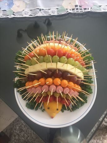 Fruit And Veggies, Decorações Com Comidas, Veggie Tray, Pretty Yellow, Egg Yolks, Food Garnishes, Snacks Für Party, Boiled Egg, Fun Kids Food