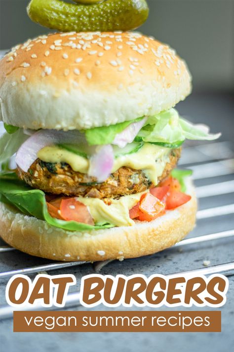 These healthy and delicious Vegan Oats Burger are easy to make and packed with flavor. They are grill-worthy and great for a scrumptious meal! Oat Burger Recipe, Oat Burgers, Vegan Oats, Homemade Veggie Burgers, Meatless Burgers, Veggie Fritters, Oat Recipes, Vegan Summer Recipes, Vegan Oatmeal