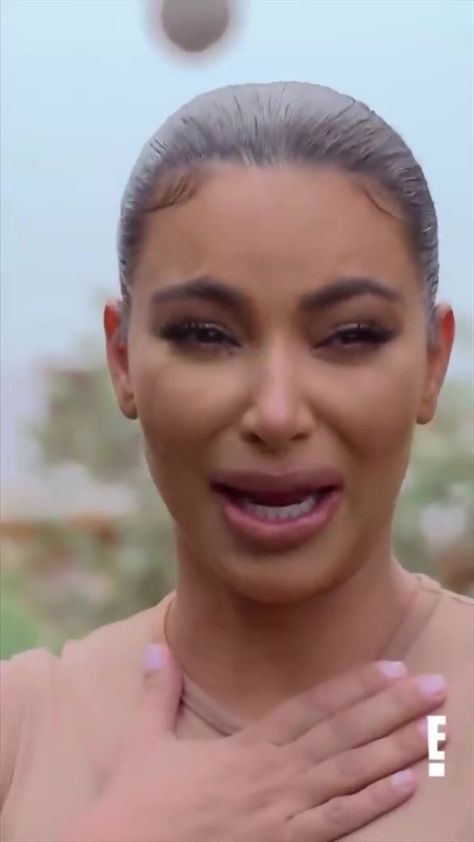 Kim K Crying Face, Ugly Crying Face, Ugly Crying, Kim Kardashian Makeup, Peter Andre, Keeping Up With The Kardashian, Crying Face, Ugly Cry, Emotional Rollercoaster