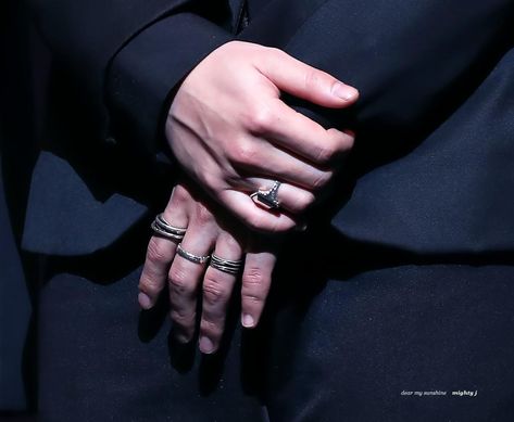 “Jimin's rings— a thread https://t.co/VS6sEksFmS” Jimin Veiny Hands, Park Jimin Hands, Jimins Hands, Jimin's Hand, Jimin Hands, Bts Hands, Jimins Hand, Jimin's Hands, Jimin Funny Face