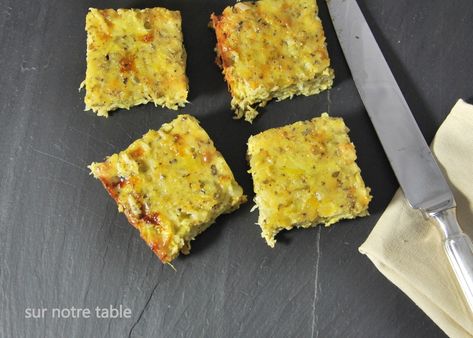 Artichoke squares, the easy tapa to make ahead | sur notre table Artichoke Squares, Artichoke Appetizer, Filling Snacks, Artichoke Recipes, Healthy Filling Snacks, The Greeks, Dinner This Week, Favorite Appetizers, Super Easy Recipes