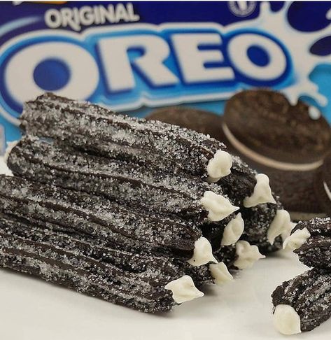 Oreo Churros, Oreo Truffles Recipe, Keto Fast Food, Churros Recipe, Calorie Calculator, Food Pin, Unhealthy Food, Oreo Cookies, Pretty Food