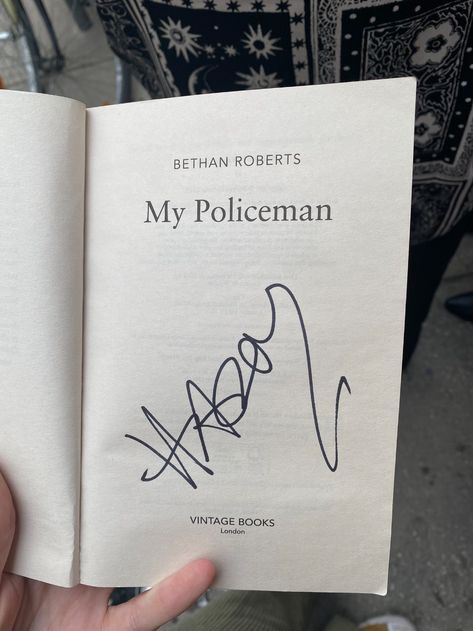 My Policeman Aesthetic, Harry Styles Signature, Policeman Aesthetic, Bethan Roberts, Harry Coded, My Policeman, Perfect Handwriting, Harry's House, Harry Styles Aesthetic