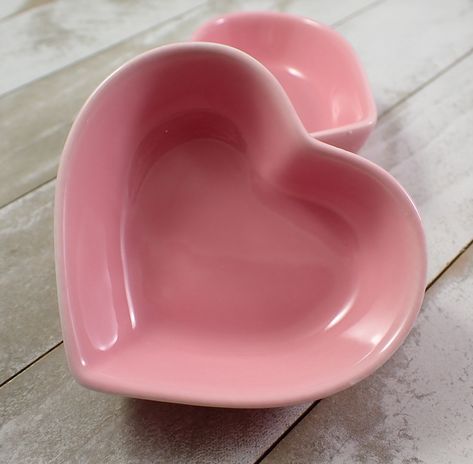 Small and cute heart-shaped glass bowl with a great flat bottom. These are super affordable and they hold a lot of crystals. They are a small sized bowl, but with a lot of space inside. The flat bottom is great for crystals that stand up, like spirit animals, free form pieces and carvings. Color: Pink, Opaque Material: Glass Shape: Bowl, Small, Heart, Smooth  Measurements: 78x71x25mm and 3x2.75x1 inch Weight: 3.75 oz Price: 1 Bowl for $6.00 SKU: #BOWLS#1083 Heart Shaped Ceramic Bowl, Pink Ceramic Bowl, Heart Kitchen Accessories, Heart Bowl Ceramic, Aesthetic Bowls, Heart Shaped Things, Clean Girl Aesthetic Room, Cute Dishes, Cute Bowls