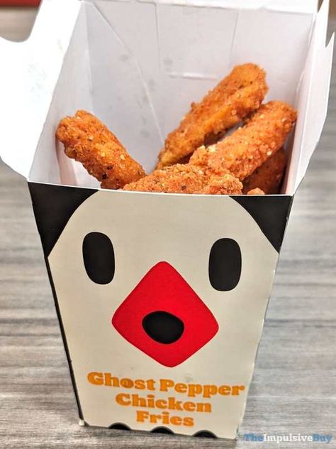 Last year, I reviewed Burger King’s Ghost Pepper Whopper, which was one of the most memorable burgers I’ve ever had, especially with its beautiful orange and black bun. BK brought that Whopper back this year but also introduced something new: the Ghost Pepper Chicken Fries. These are fry-shaped chicken (and if you’re a reader of […] The post REVIEW: Burg... Bbq Dipping Sauce, Jalapeno Burger, Black Bun, Chicken Fries, Spicy Chicken Sandwiches, Ghost Pepper, Fast Food Items, Ghost Peppers, Pepper Chicken