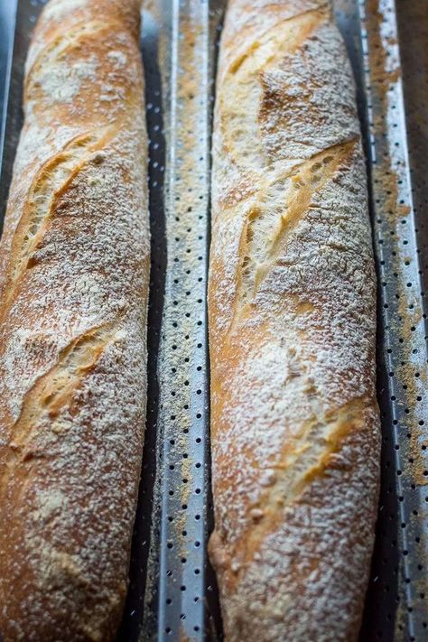 Sourdough Discard Baguette Recipe, Sour Dough Baguette Recipes, Big Batch Sourdough Bread, Sourdough Bagette Recipes, Easy Sourdough Baguette Recipe, Sourdough French Baguette Recipe, Sourdough Baggett Recipe, Sourdough Baguette Recipe With Starter, Soughdough Recipes