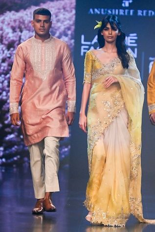 Buy Grey Lehenga Cotton Shimmer Chanderi Embroidery Zari Leaf Bridal Set For Women by SHIKHAR SHARMA Online at Aza Fashions. Anushree Reddy Blouse, Contrast Embroidery, Embroidery Neckline, Peach Saree, Off White Pants, Anushree Reddy, White Pant, Saree Gown, Vogue India