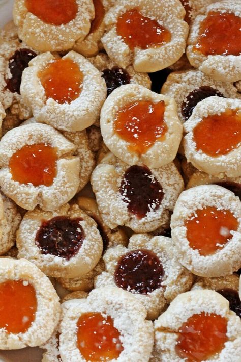 Apricot and Raspberry Jam Thumbprint Cookies - Jam Hands Jam Filled Cookies, Apricot Cookies, Best Thumbprint Cookies, Family Favorite Recipes, Jam Thumbprint Cookies, Raspberry Sherbet, Fruit Dips Recipes, Crescent Recipes, Visual Recipes