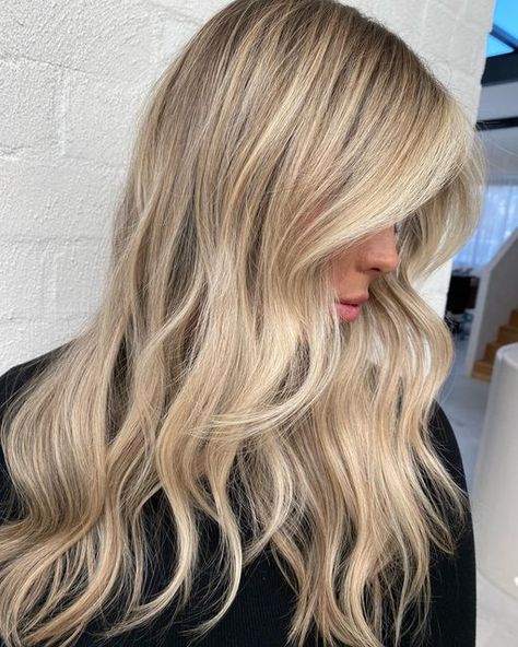 Blonde Full Head Balayage, Full Foils On Brown Hair, Half Blonde Highlights, Half Head Highlights On Blonde Hair, Half Head Foils Blonde Highlights, Half Balayage Blonde, Half Head Balayage Blonde, Half Head Of Blonde Highlights, Half Foil Highlights Blonde