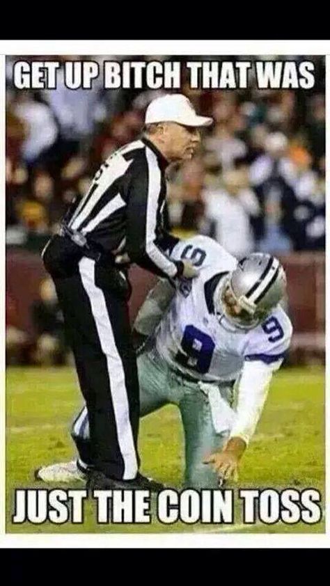 Tony Romo funny Nfl Jokes, Football Humor, Cowboys Memes, Funny Nfl, Nfl Funny, Football Jokes, Funny Sports Pictures, Funny Sports Memes, Panthers Football