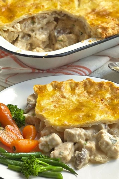 Mushroom Pie Recipe, Quorn Chicken, Quorn Recipes, Chicken And Mushroom Pie, Gluten Free Meat, Mushroom Pie, Chicken And Mushroom, Vegetarian Chicken, Family Dishes