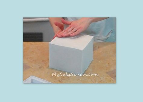 In this video tutorial, you will learn how to cover a square cake with fondant, and how to create sharp edges! How To Use Fondant, My Cake School, Buttercream Techniques, Fondant Tips, Cake With Fondant, Frosting Techniques, Cupcake Tutorial, Decorated Cookies Tutorial, Wilton Cake Decorating