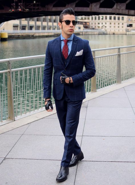 Chelsea boots with navy suit from The Mood Maker - Frankodean. Chelsea Boots Suit, Mickey Wedding, Dress Boots Outfit, Mens Suits Navy, Chelsea Boots Men Outfit, Black Dress Boots, Chelsea Boots Outfit, Chelsea Boots Style, Boots Outfit Men