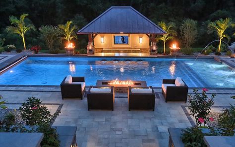 Luxury Pools Backyard, Rectangle Pool, Living Pool, Dream Backyard Pool, Outdoor Pool Area, Pools Backyard Inground, Luxury Swimming Pools, Pool Landscape Design, Rectangular Pool