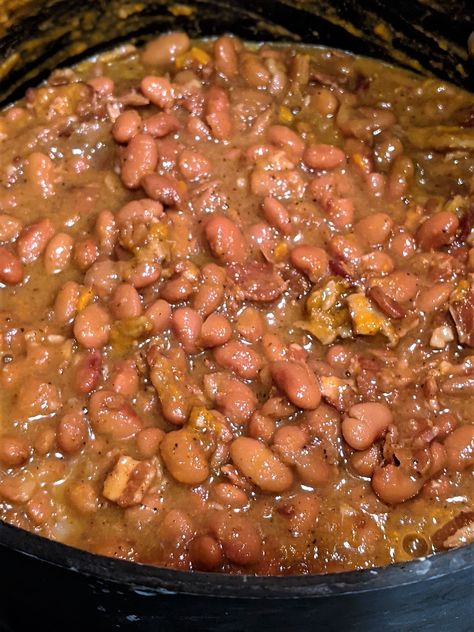 One-Pan Bratwurst and Caramelized Onions - Impress NOT Stress Southern White Beans Recipe, Bacon Beans, Beans And Bacon, Southern Foods, Pinto Bean Recipes, Slow Cooker Beans, White Bean Recipes, Fried Beans, Kielbasa Recipes