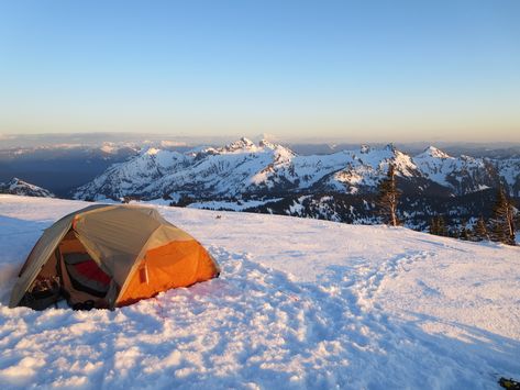 Winter Snow Wallpaper, Alaska Camping, Maine Winter, Adventures With Kids, Four Season Tent, Snow Camping, Camping Pics, Travel Photo Ideas, Hiking Photos