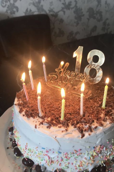 Happy Birthday Food, Birthday Kek, Happy Birthday Boyfriend Quotes, Happy Birthday Sam, 18th Cake, Cake Story, Happy Birthday 18th, Anime Cake, Chocolate Dishes