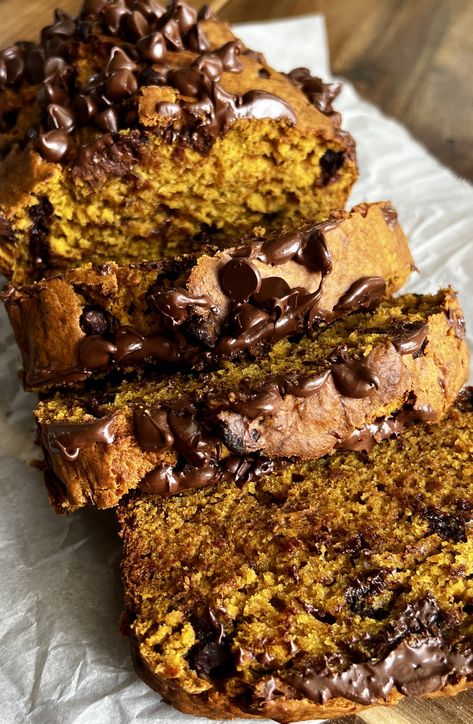 Vegan Pumpkin Bread, Zucchini Bread Healthy, Pumpkin Banana Bread, Chocolate Chip Bread, Pumpkin Chocolate Chip Bread, Pumpkin Banana, Pumpkin Bread Recipe, Best Banana Bread, Pumpkin Pie Filling