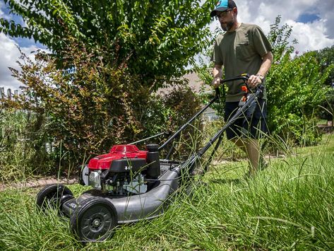 Honda Commercial Lawn Mower Review - HRC216HXA Self-Propelled  https://www.protoolreviews.com/tools/outdoor-equipment/honda-commercial-lawn-mower-review-hrc216hxa-self-propelled/47934/ Honda Lawn Mower, Commercial Lawn Mowers, Commercial Mowers, Self Propelled Mower, Lawn Mower Storage, Best Lawn Mower, Walk Behind Mower, Steel Deck, Tractor Pulling