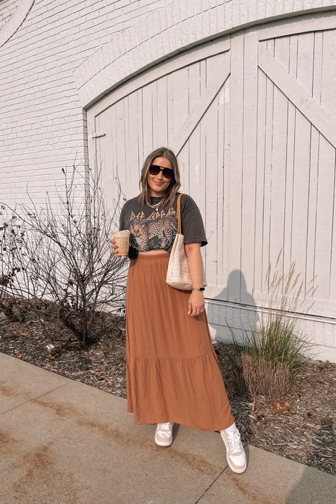 trendy fall 2023 midsize outfit Spring Outfit Long Skirt, Mid Size Long Skirt Outfit, Brown Tiered Skirt Outfit, Mid Size Maxi Skirt Outfit, Maxi Skirt Outfit Midsize, Midsize Long Skirt Outfit, Modest Maxi Skirt Outfits, Mid Size Fashion Fall 2023, Midsize Maxi Skirt Outfit