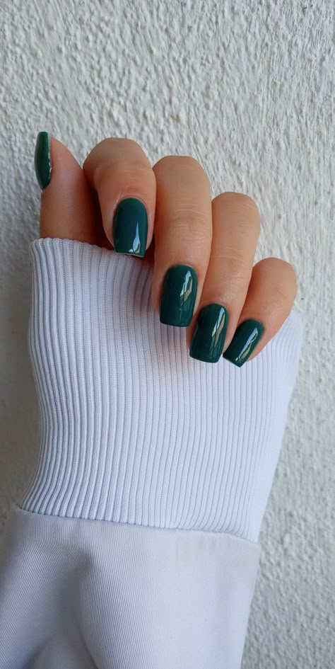 Nail Art Designs 2023, Dark Green Nails, Plain Nails, September Nails, Short Haircut, Square Acrylic Nails, Autumn Nails, Fabulous Nails, Fall Nail