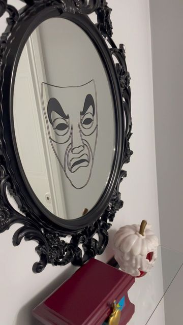 Snow White Office Decorations, Disney Villain Party Games, Disney Villain Decor, Disney Villains Decor, Villains Party Decorations, Villain Decorations, Disney Villains Decorations, Villan Party, Disney Villains Aesthetic