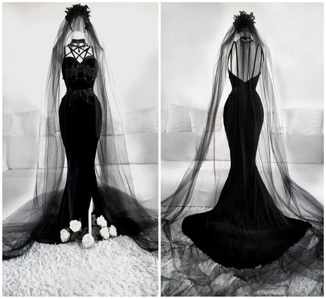 Gothic Mermaid Wedding Dresses with Side Split Backless Black Lace Bridal Gowns | eBay Goth Wedding Dresses, Gothic Wedding Theme, Dark Wedding Theme, Black Wedding Gowns, Gothic Wedding Dress, Goth Wedding, Dark Wedding, Beautiful Wedding Gowns, Velvet Gown