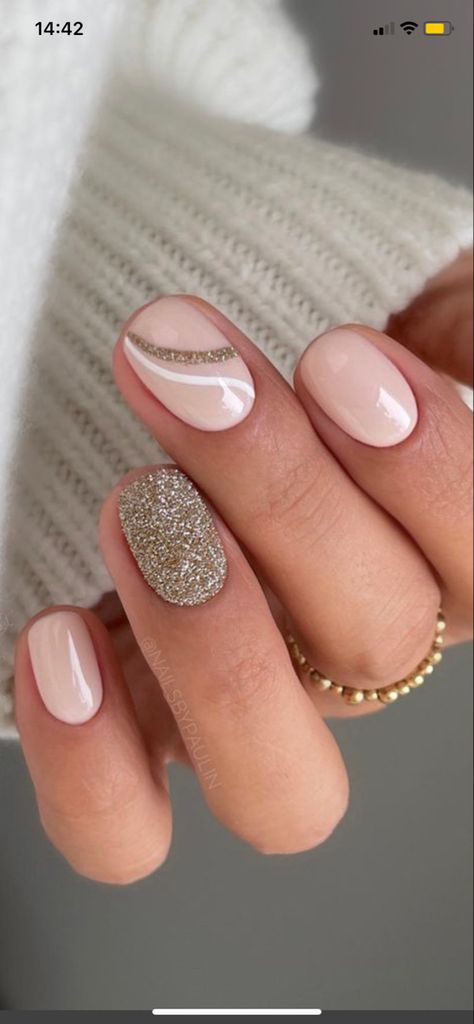 Gel Nail Natural Look, Biba Nails, Short Square Neutral Nails, Healthcare Nails, Simple Nails Nude, Ambre Nails, Bridesmaids Nails, Unghie Nail Art, Fall Nail Art Designs