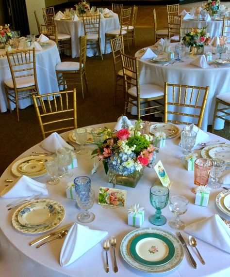 Mixed Match China Wedding, Mismatched Reception Tables, Thrifted China For Wedding, Mismatched Glassware Table Setting, Eclectic China Wedding, Mismatch China Wedding Place Settings, Thrifted Wedding Glassware, Mismatched Glasses Wedding, Vintage Glass Table Setting