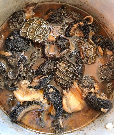 Mogodu Tripe Recipe, Tripe Recipes South African, 7 Colours Food South Africa, Sunday Kos, South African Meals, Congolese Food, Tripe Recipes, Nostalgia Food, Birthday Meals