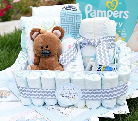 New baby gift baskets Get Well Baskets, Baby Gift Baskets, Gift Stores, Basket Gifts, Diaper Gifts, Idee Babyshower, Gender Reveal Gifts, Nursing Bras, Cadeau Baby Shower