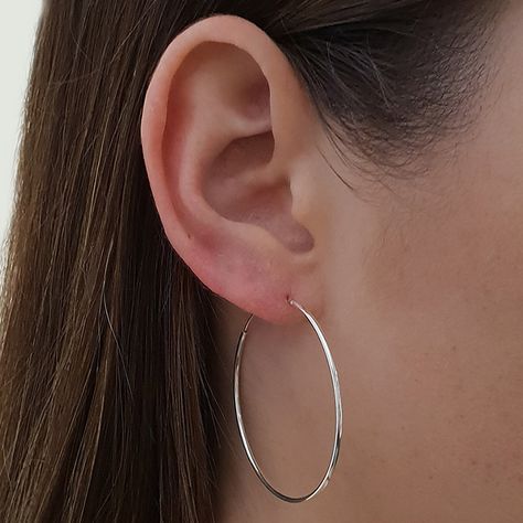 Medium 20-40mm Slim Sterling Silver Hoop Earrings - Studio Jewellery US Silver Hoop Earrings Medium, Hoop Earrings Aesthetic, Hoop Earrings Medium, Medium Hoop Earrings, White Gold Hoops, Earrings Aesthetic, Hammered Hoop Earrings, Sterling Silver Hoop Earrings, Diamond Hoop Earrings