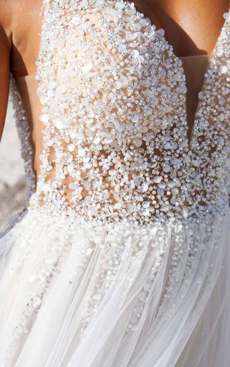 Wedding Dress Sparkle Top, Wedding Dresses With Pearl Veil, Aline Wedding Dress Pearls, Tule Dress Wedding, Wedding Dresses Bedazzled, Sparkly Bodice Wedding Dress, Sparkly Boho Wedding Dress, Princess Sparkly Wedding Dress, Elegant Pearl Wedding Dress