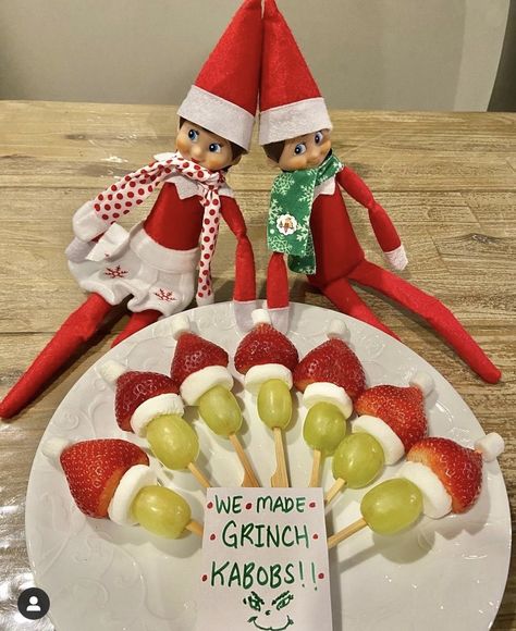 Elf On The Shelf Pet Ideas, Grinch Kabobs, Elf Images, Elf Ideas Easy, Easy Elf On The Shelf, No Carve Pumpkin Decorating, Easy Elf, Elf Kit, Awesome Elf On The Shelf Ideas