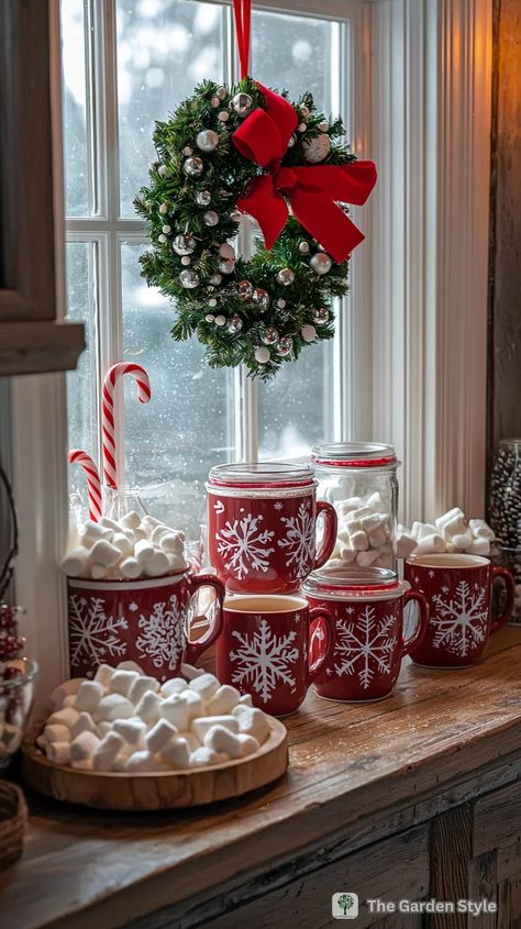 30 Small Apartment Christmas Decor Ideas to Make Your Space Festive - The Garden Style Apartment Christmas Decorations, Small Apartment Christmas Decor Ideas, Small Apartment Christmas Decor, Small Apartment Christmas, Apartment Christmas Decor Ideas, Apartment Christmas Decor, Christmas Decorations Apartment, Apartment Christmas, Silver Christmas Decorations