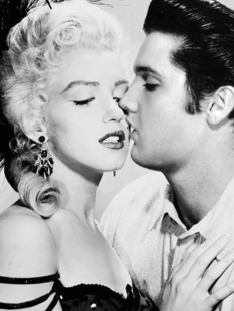 Dedicated to the Presley family River Of No Return, Marilyn Monroe Artwork, Robert Mitchum, Marilyn Monroe Art, Joseph Jackson, King Of Pop, Elvis Presley Photos, Marilyn Monroe Photos, Lisa Marie Presley