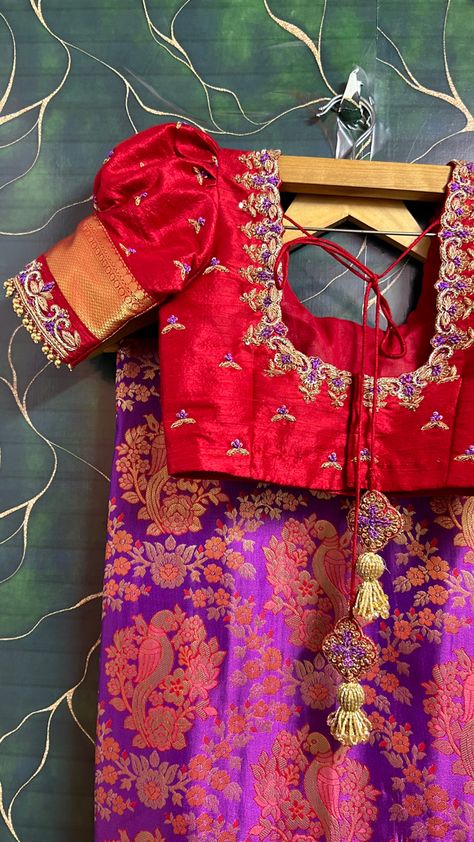 Patti Blouse Designs Latest, Patti Blouse Designs, Maggam Work Blouse Designs Bridal Indian Weddings, Half Hands Blouse Designs, Maggam Work Blouse Designs Bridal, Hands Blouse Designs, Blouse Designs Fancy, Blouse Designs Bridal, Ghagra Design